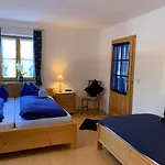 Apartment Haus Mona ****