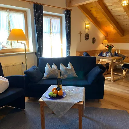 Apartamento Haus Mona ****