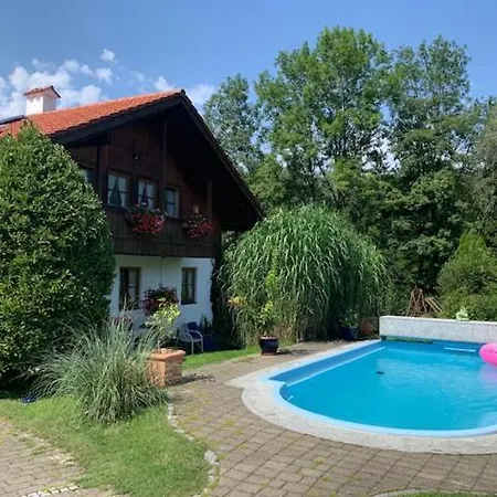 Haus Mona ****