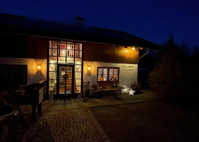 Apartmán Haus Mona **** *